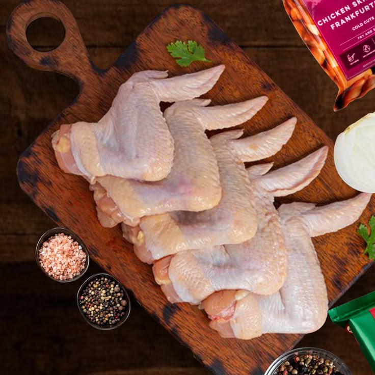 CHICKEN WINGS RAW